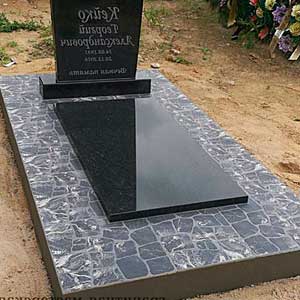 Памятники в Лабинске